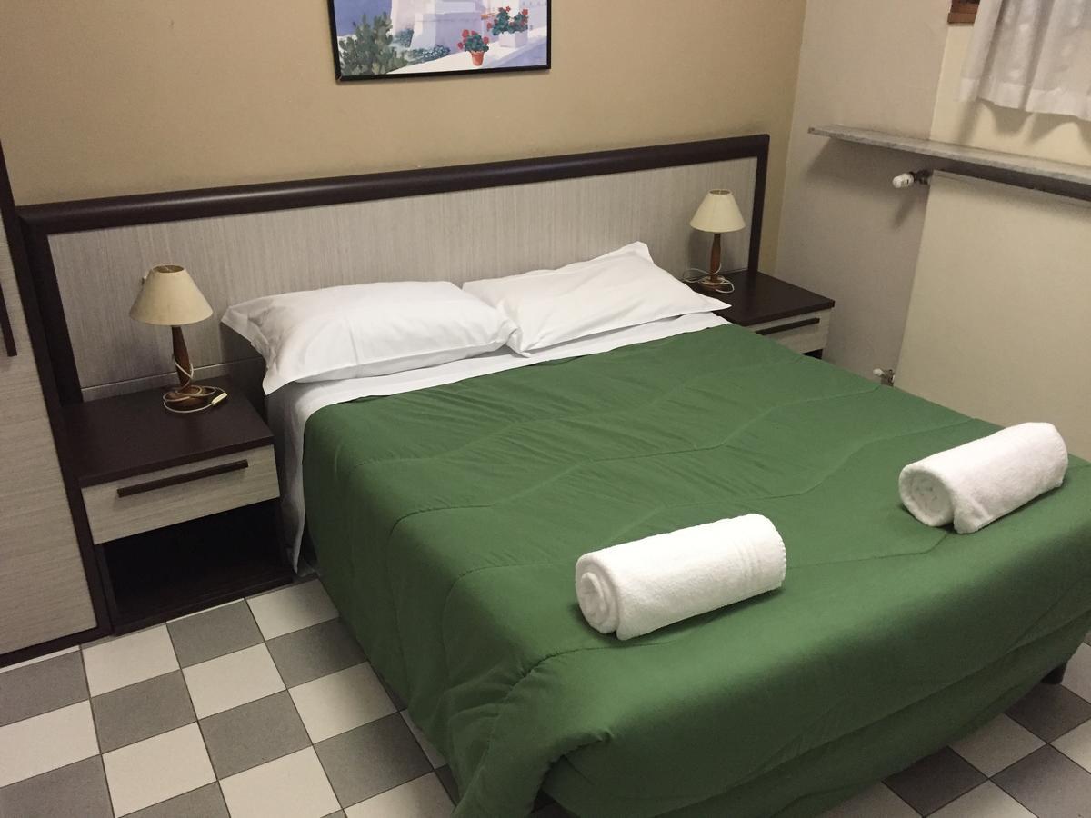 Hotel Eva, Milan
